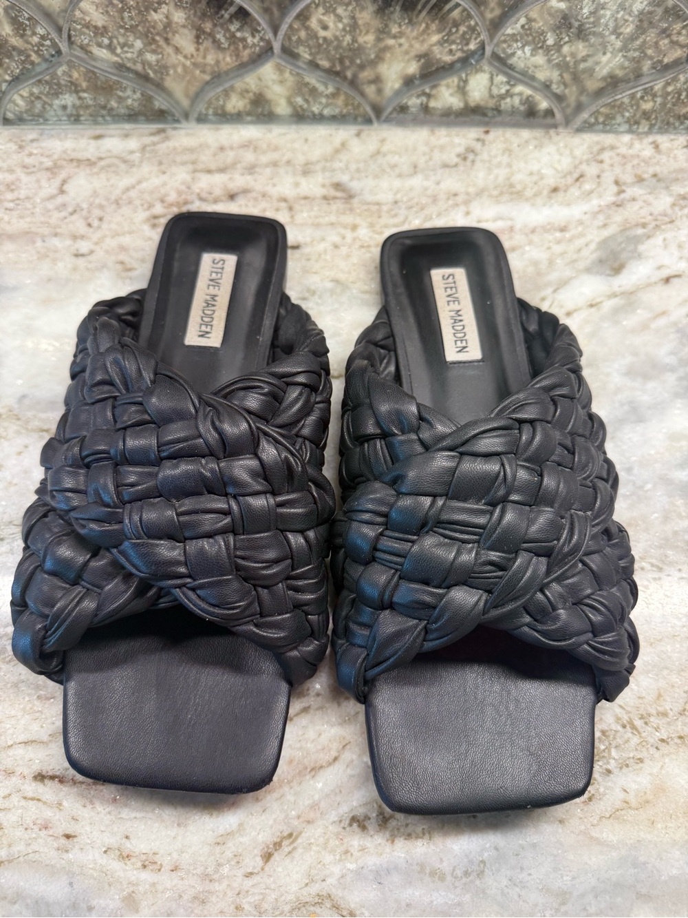 Steve Madden Marina Black
Slip Toe Slides Square Toe
Braided Flats Size 8